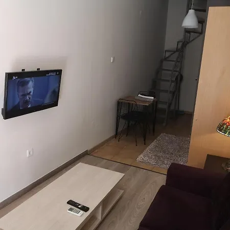 Studio2 *